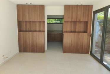 7.5 Rooms House, Individual house