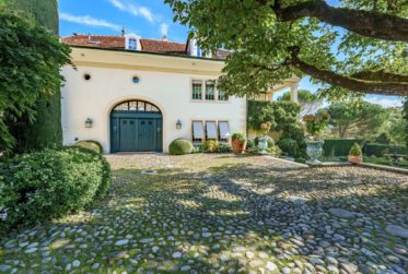 Grande propriété de standing à Vandoeuvres