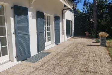 7.5 Rooms House, Individual house