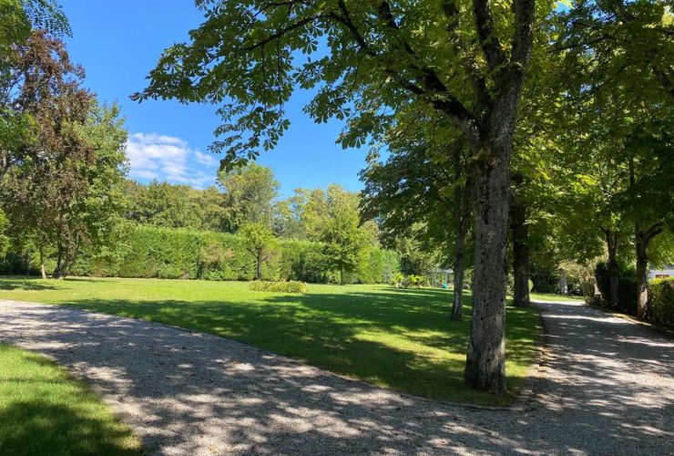 Magnificent property in Vandoeuvres