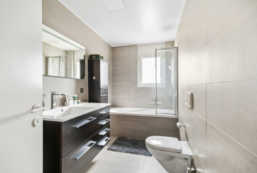 7 Rooms House, Semi-detached house