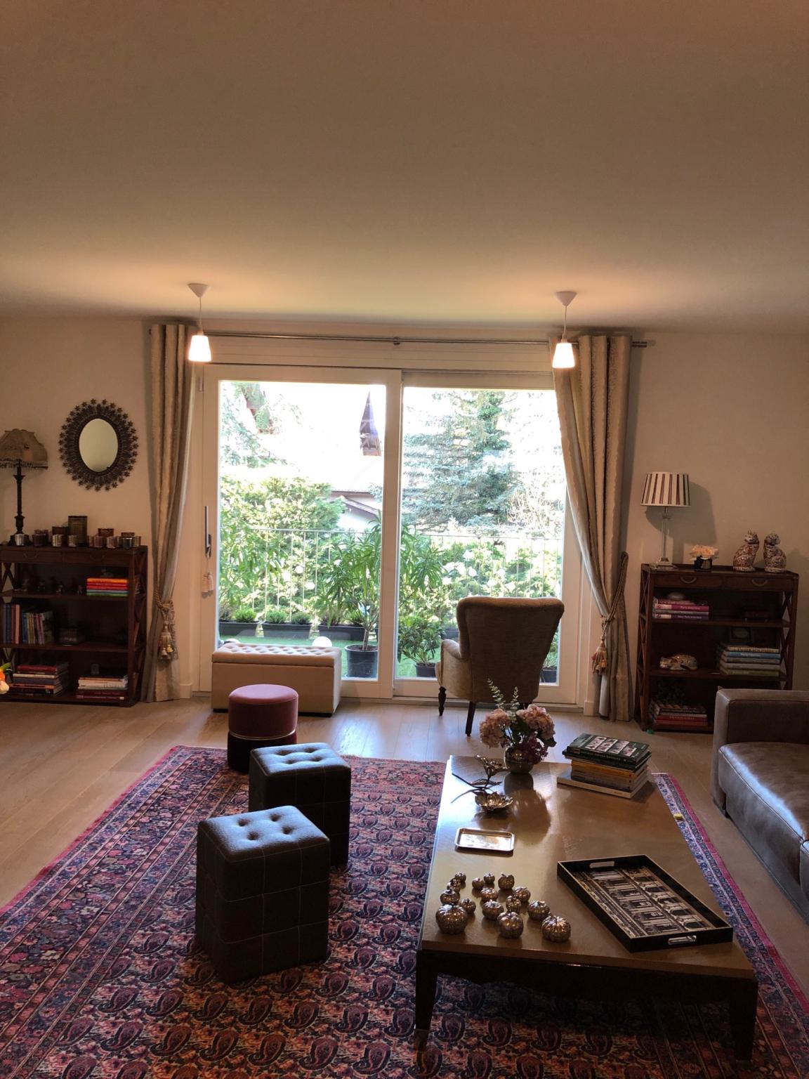 4 Rooms Flat, Terrace flat