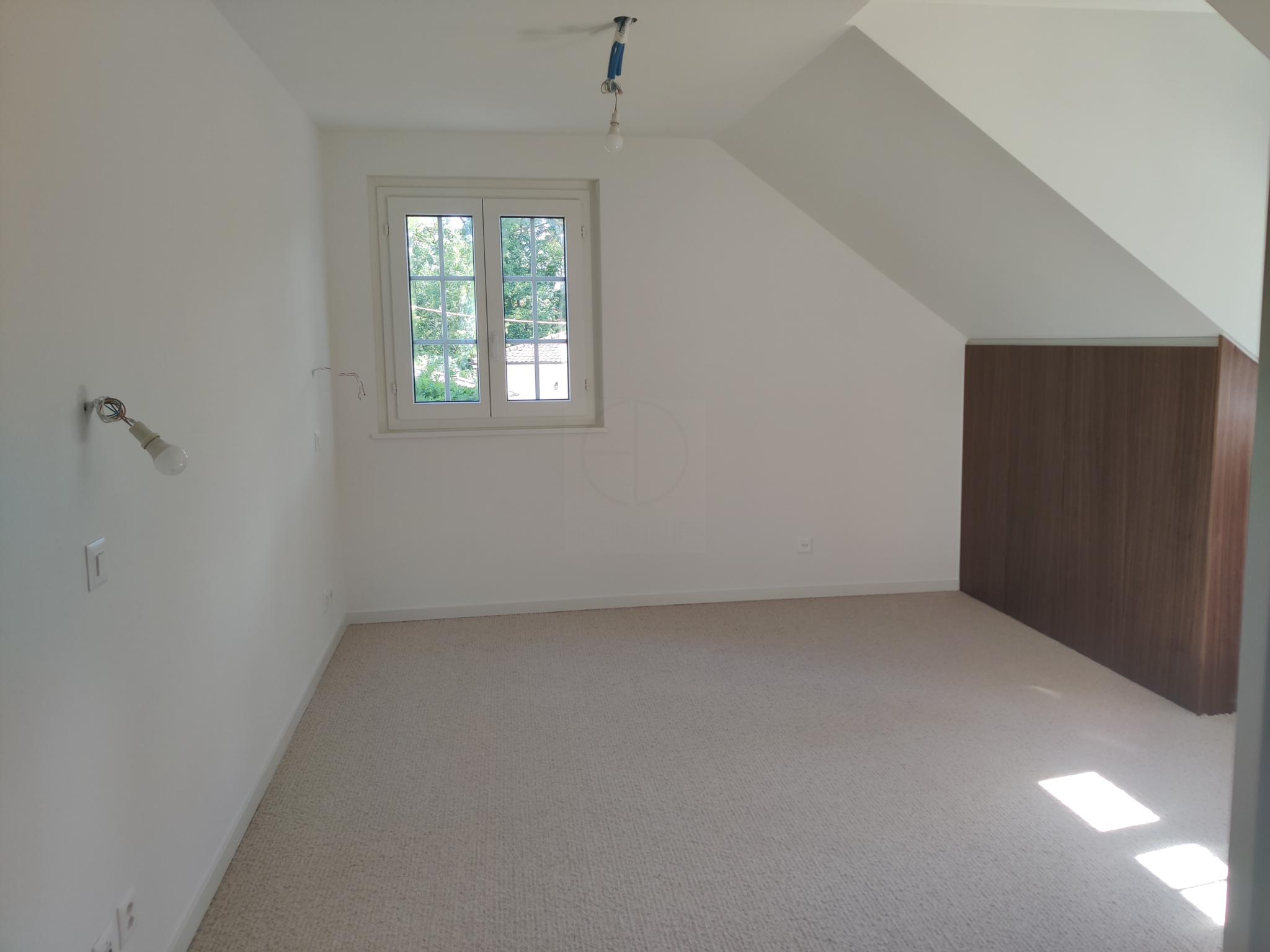 Maison familiale de 7.5 pièces à Vandoeuvres