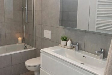 Élégance contemporaine avec vue panoramique sur le lac à Cologny