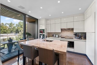 Attique d'exception à Conches