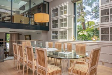 Maison contemporaine avec piscine