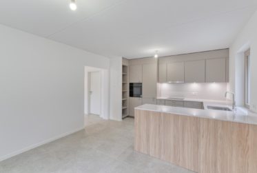 6 Rooms House, Village house