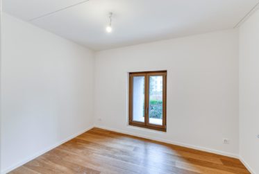 6 Rooms House, Village house