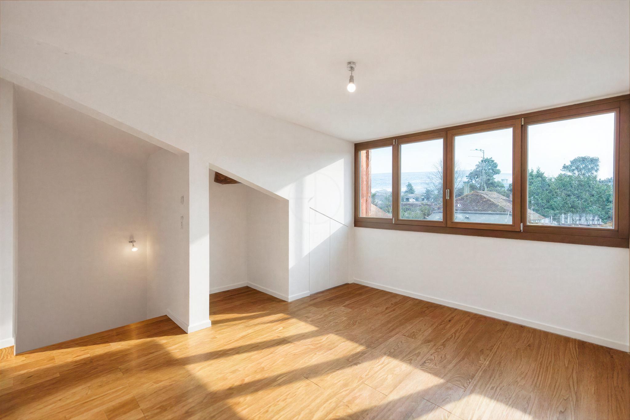 Co-exclusivité - Maison villageoise rénovée
