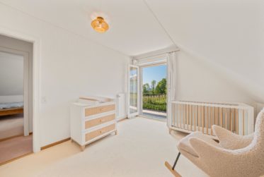 9.5 Rooms House