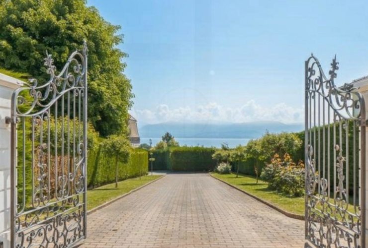 Co-exclusivité - Villa individuelle avec vue somptueuse à Dully