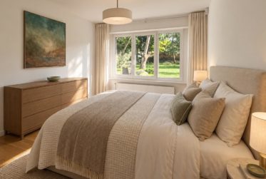 Maison rénovée ouverte sur un vaste jardin
